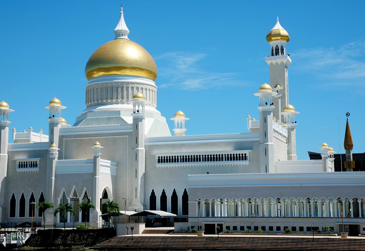 Малайзия бруней. Бруней архитектура. Исламский центр. Бруней жилые дома. Фото масчид.